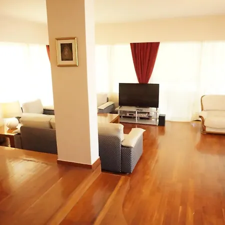 Luxury Athenian Riviera 135 Sqm At Voula *